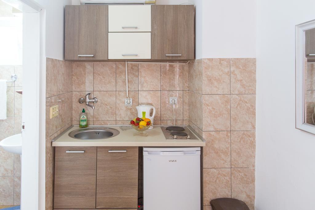 Apartments & Studios Tomanovic ブドヴァ エクステリア 写真